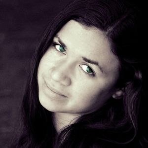 Meet your Posher, Suzanne